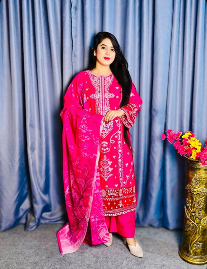 চিকনকারি  পাকিস্তানি থ্রি পিস