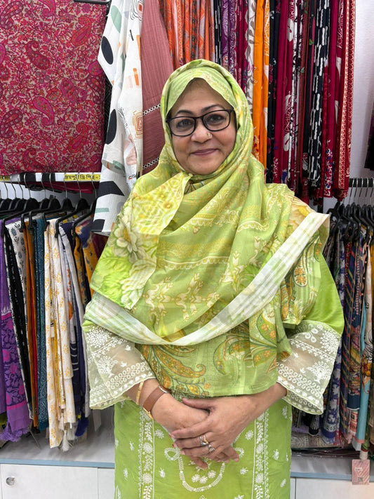 পেইসলি প্রিন্ট থ্রি পিস সুট- পাকিস্থানী